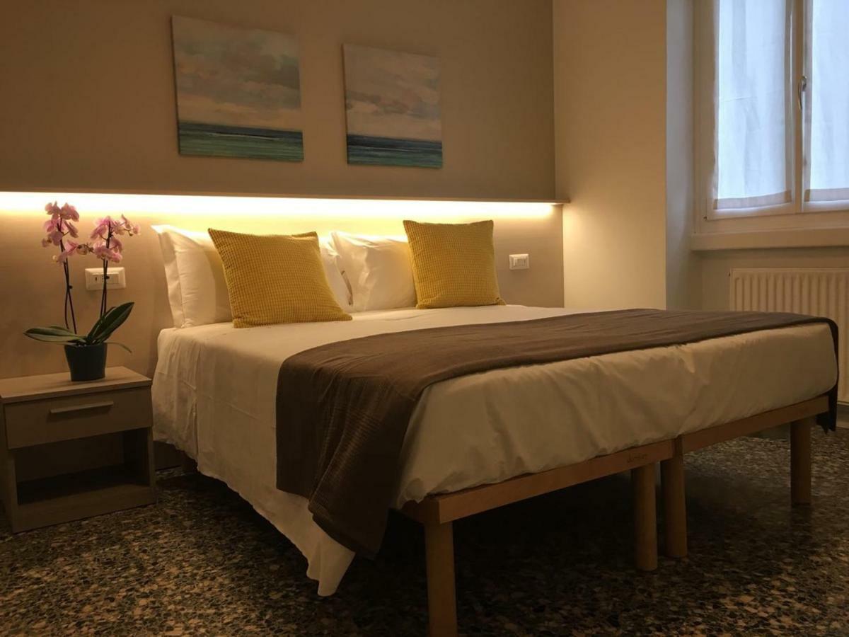 Hotel Loveno Menaggio Eksteriør billede